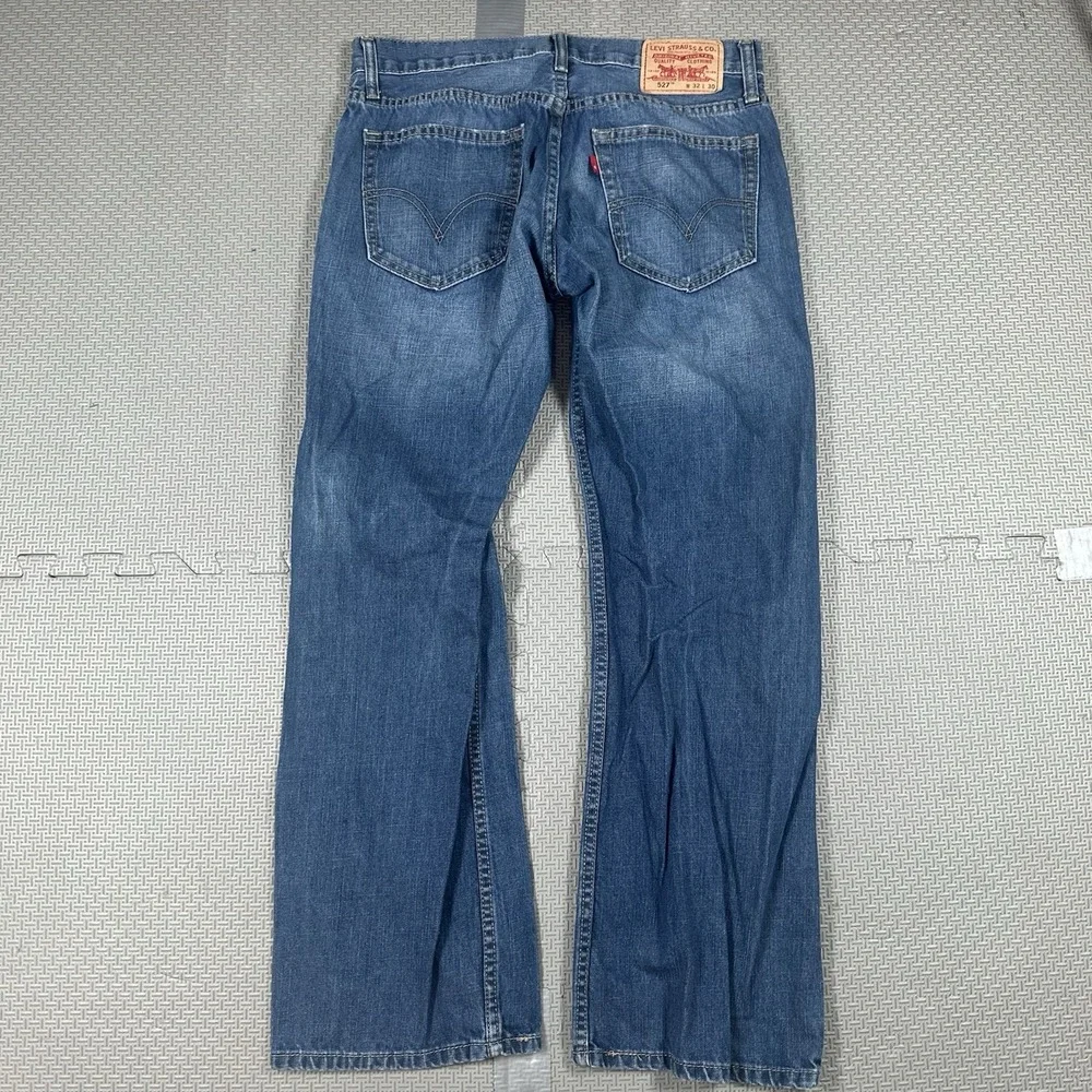 Levis 527 Jeans Mens 32x30 Blue Medium Wash Slim Bootcut Denim Rodeo Cowboy